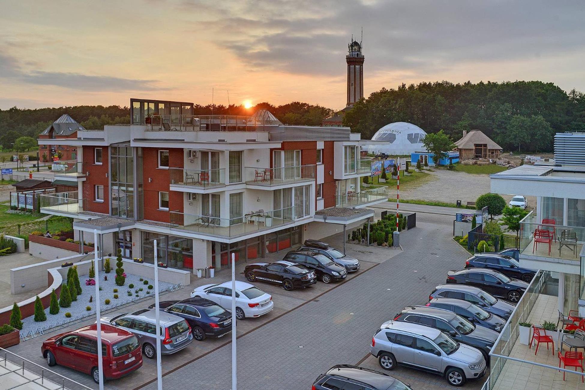 Eleganckie Apartamenty Sun Seasons 24 Blisko Plazy Z Parkingiem By Noclegi Renters นีคอร์เซ ภายนอก รูปภาพ
