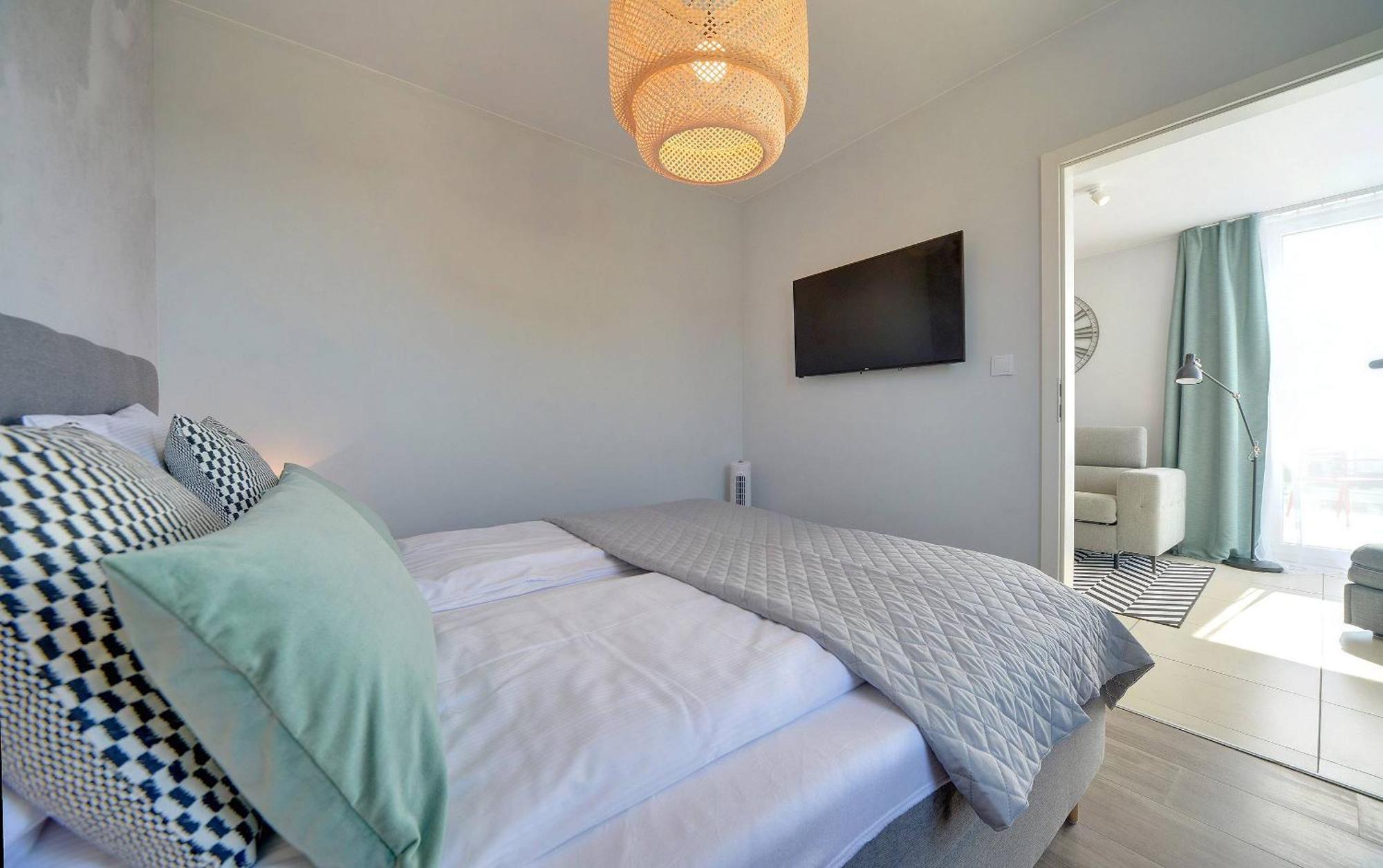 Eleganckie Apartamenty Sun Seasons 24 Blisko Plazy Z Parkingiem By Noclegi Renters นีคอร์เซ ภายนอก รูปภาพ