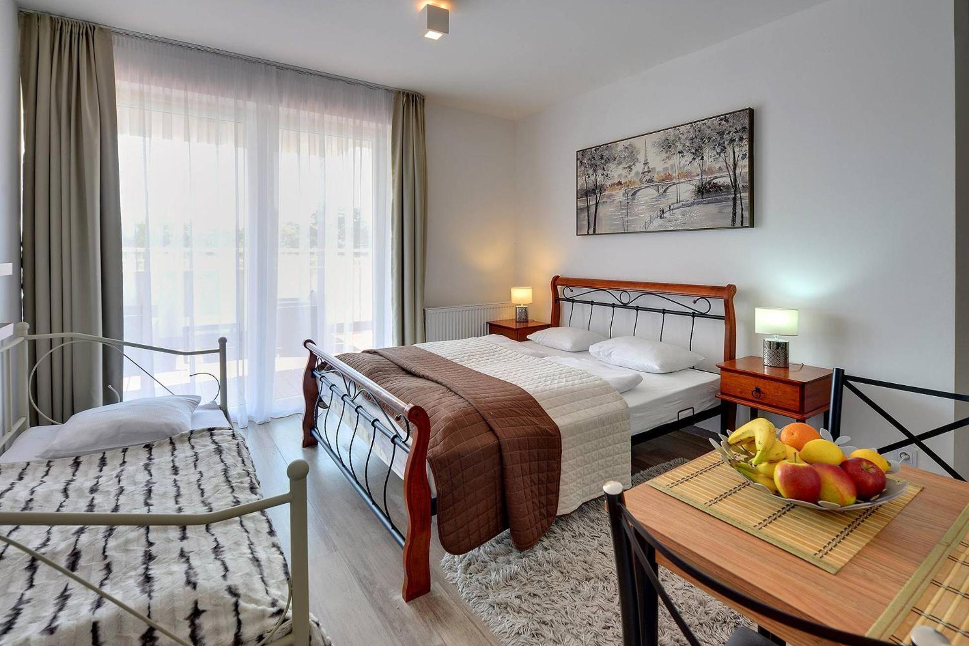 Eleganckie Apartamenty Sun Seasons 24 Blisko Plazy Z Parkingiem By Noclegi Renters นีคอร์เซ ภายนอก รูปภาพ