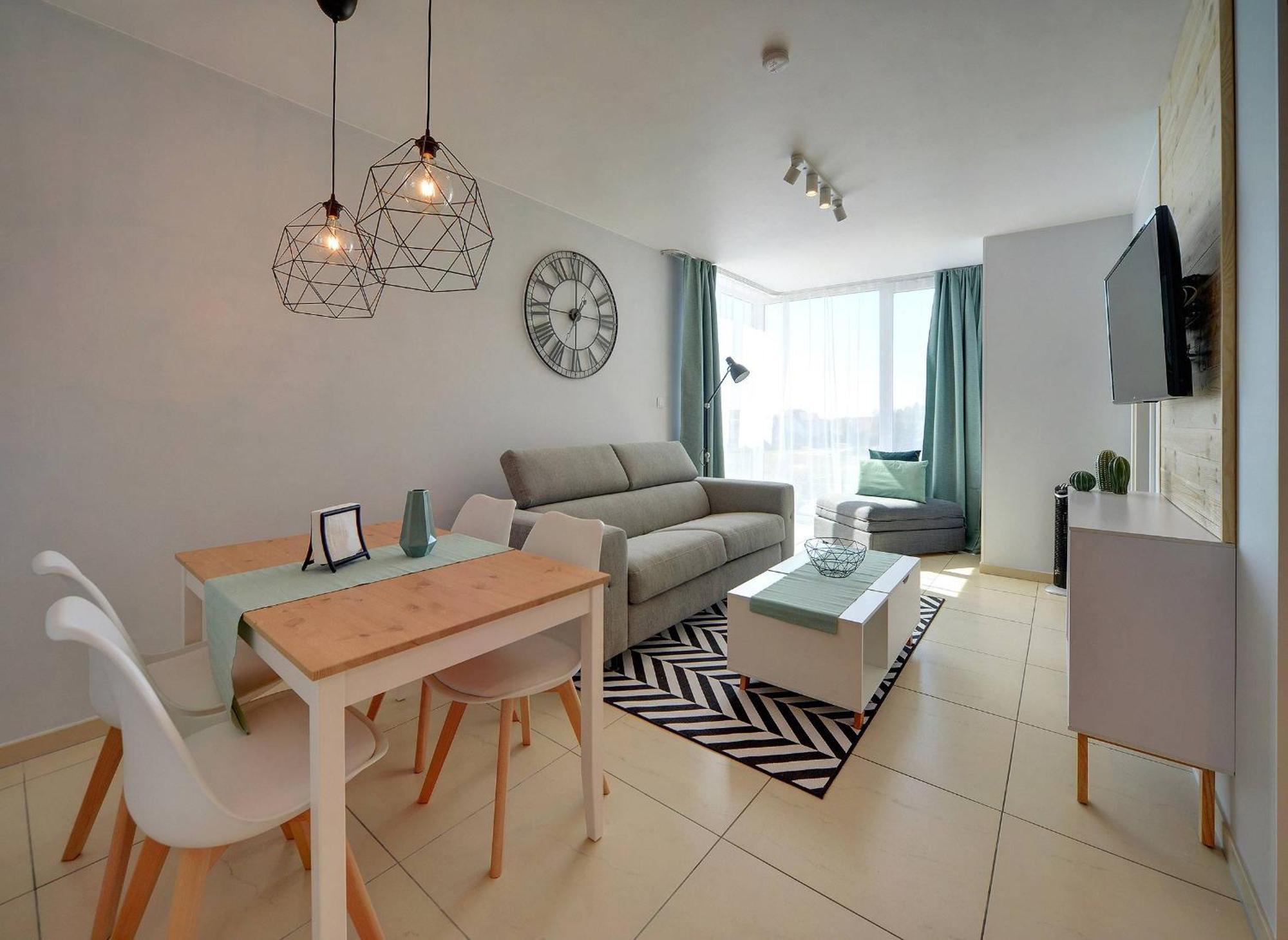 Eleganckie Apartamenty Sun Seasons 24 Blisko Plazy Z Parkingiem By Noclegi Renters นีคอร์เซ ภายนอก รูปภาพ
