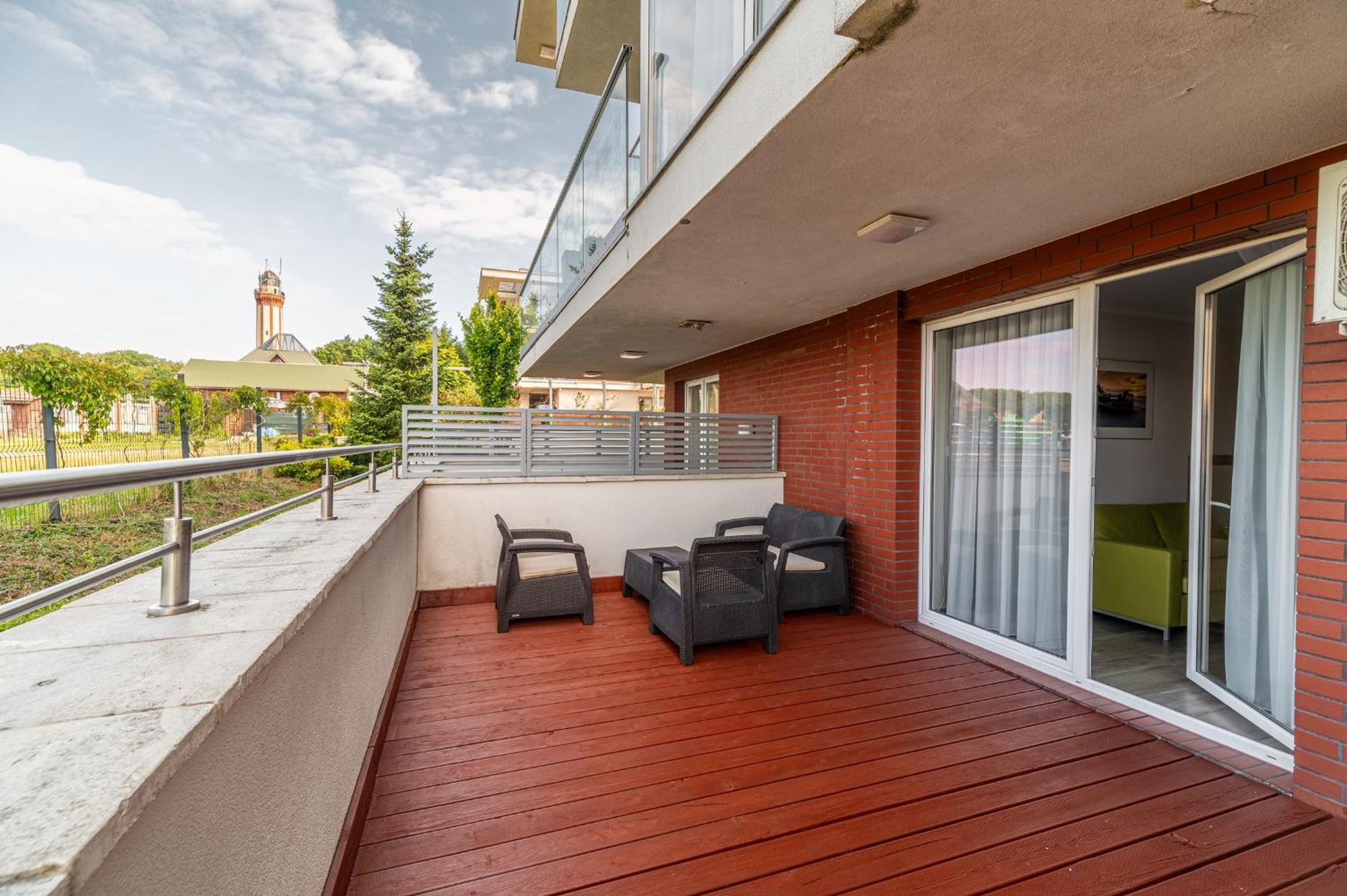 Eleganckie Apartamenty Sun Seasons 24 Blisko Plazy Z Parkingiem By Noclegi Renters นีคอร์เซ ภายนอก รูปภาพ
