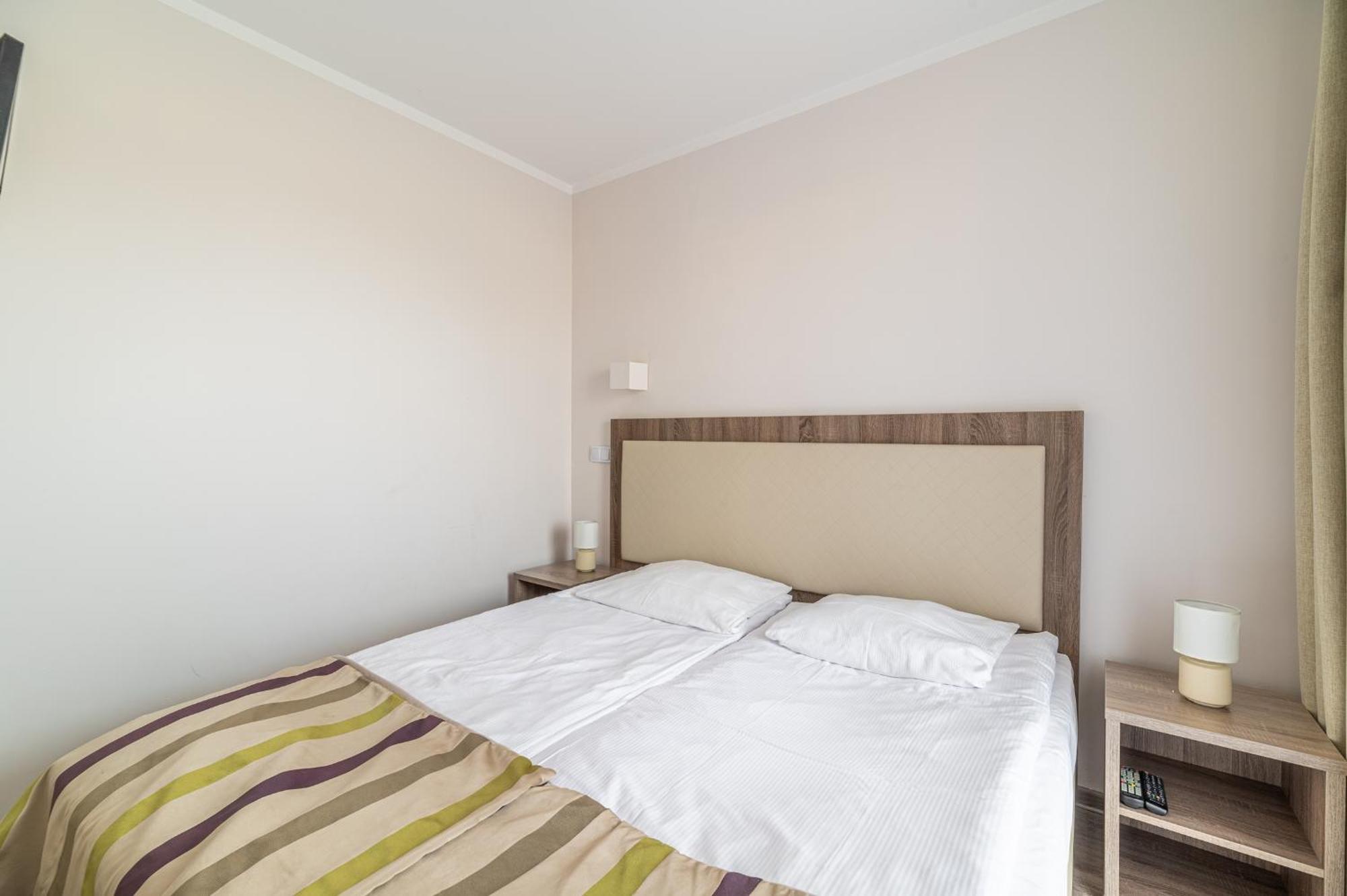 Eleganckie Apartamenty Sun Seasons 24 Blisko Plazy Z Parkingiem By Noclegi Renters นีคอร์เซ ภายนอก รูปภาพ